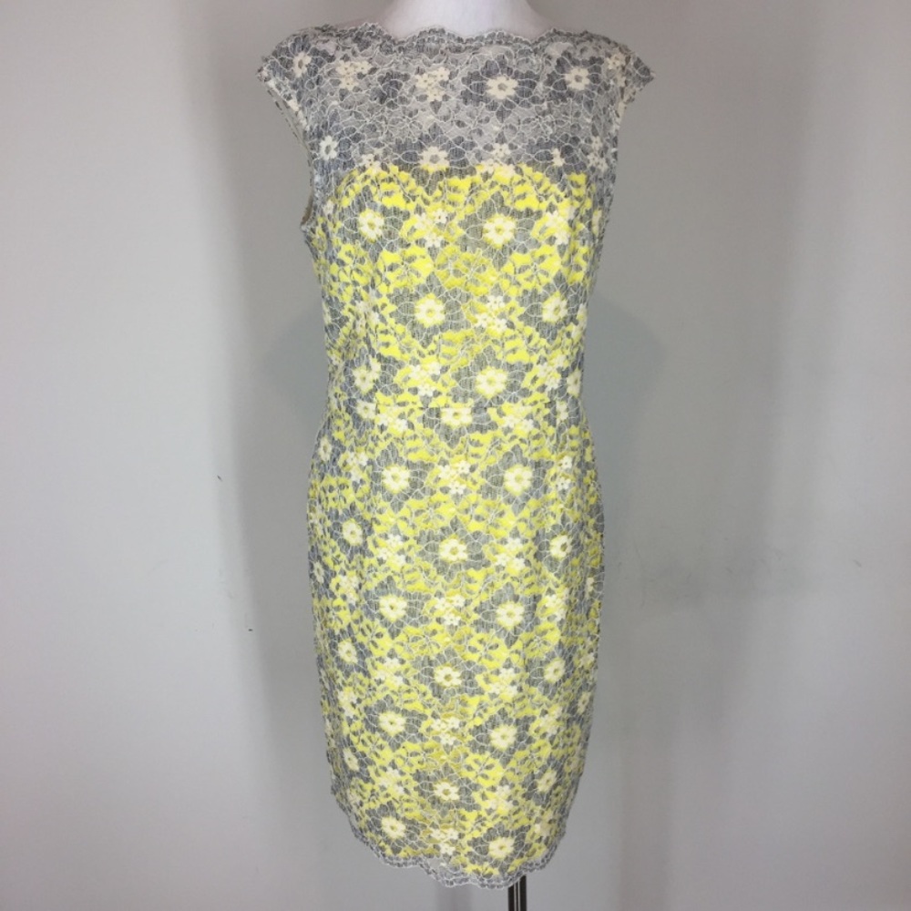 Maggie London lace overlay dress